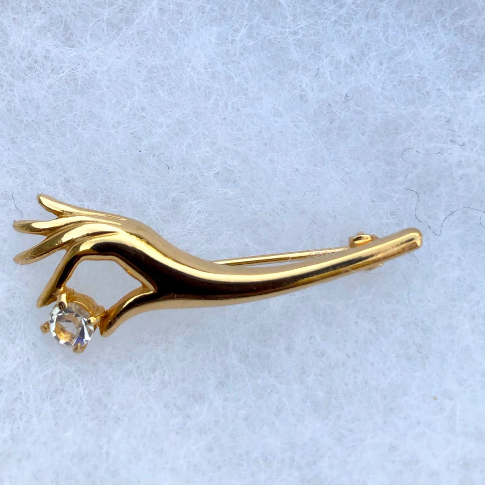 Piscitelli Vintage signed brooch pin. Female hand. Gold tone and crystal